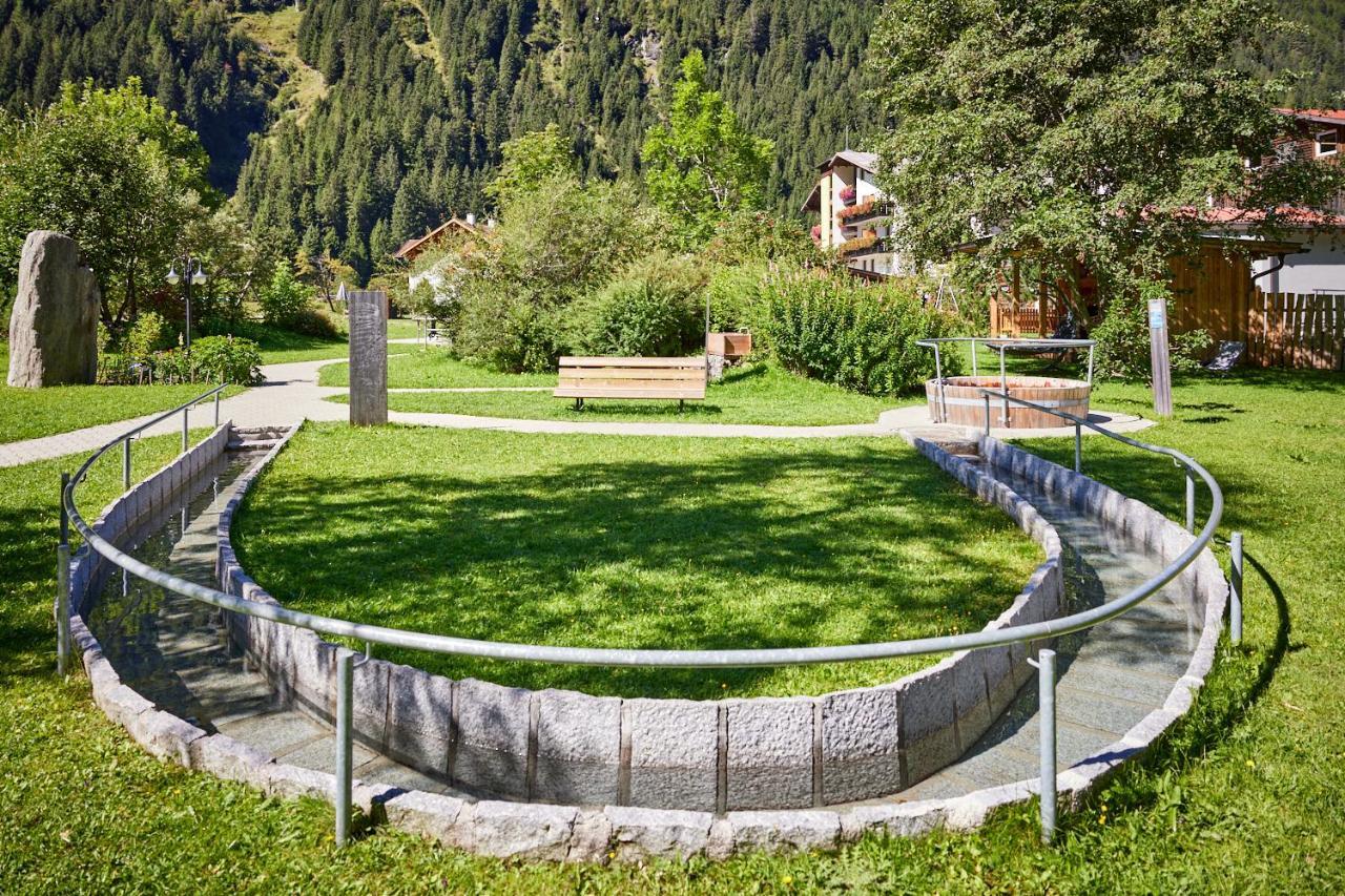 Bio Hotel Stillebach Sankt Leonhard im Pitztal Kültér fotó